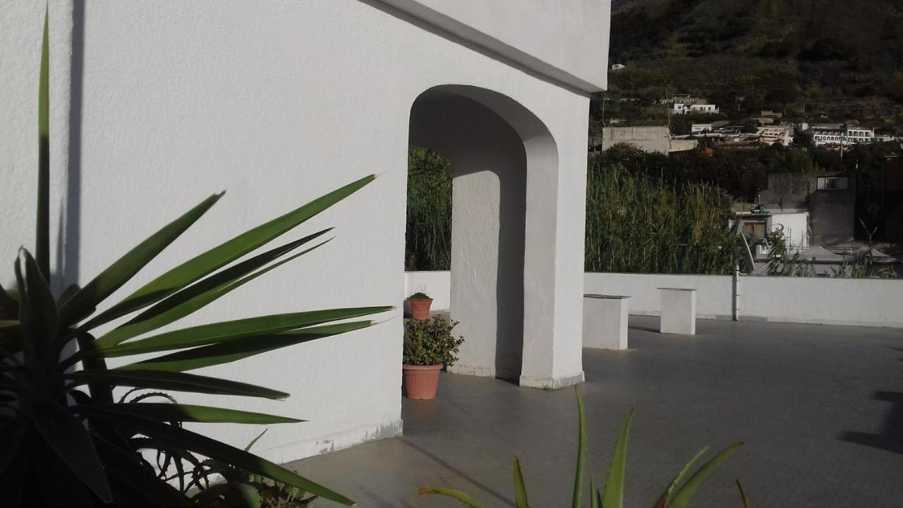 Villa Thomas Bb Conduzione Familiare Forio di Ischia Εξωτερικό φωτογραφία