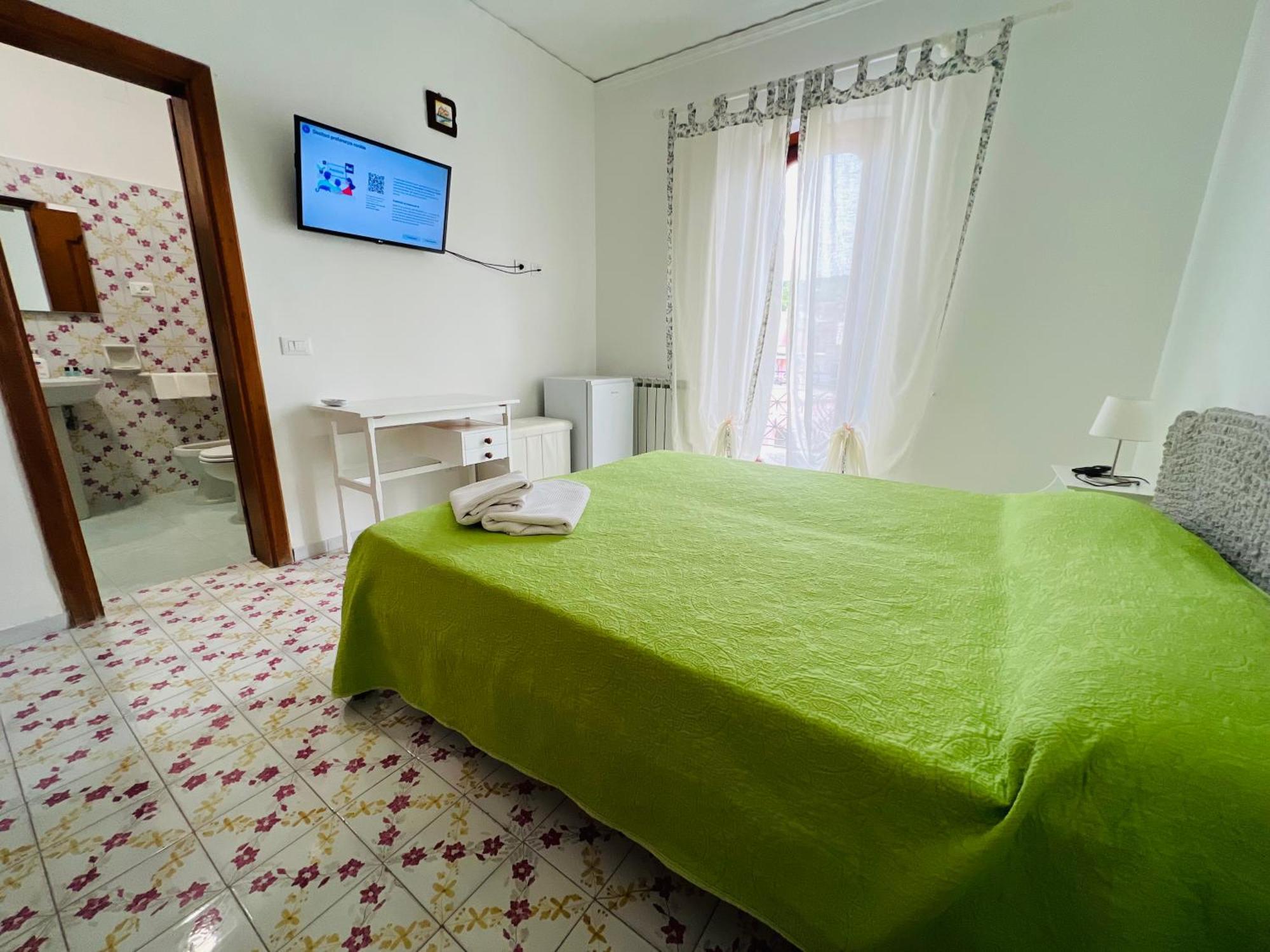 Villa Thomas Bb Conduzione Familiare Forio di Ischia Δωμάτιο φωτογραφία