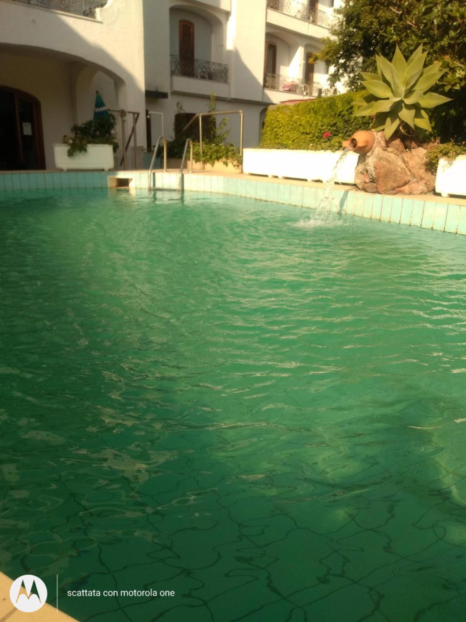 Villa Thomas Bb Conduzione Familiare Forio di Ischia Εξωτερικό φωτογραφία