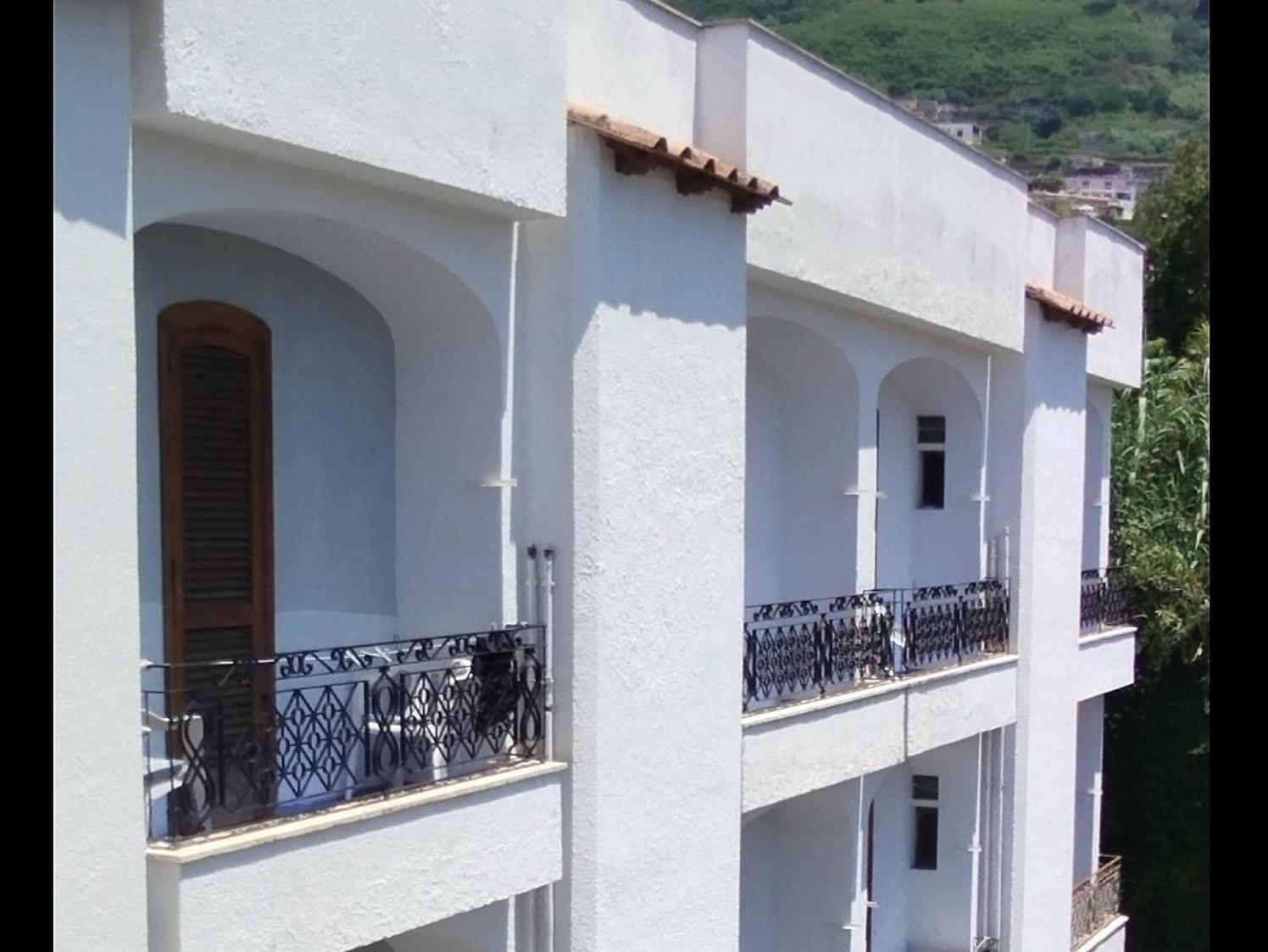 Villa Thomas Bb Conduzione Familiare Forio di Ischia Εξωτερικό φωτογραφία