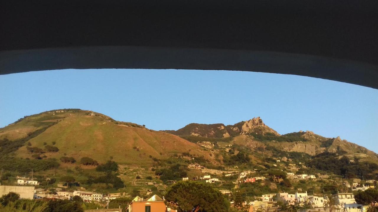 Villa Thomas Bb Conduzione Familiare Forio di Ischia Εξωτερικό φωτογραφία